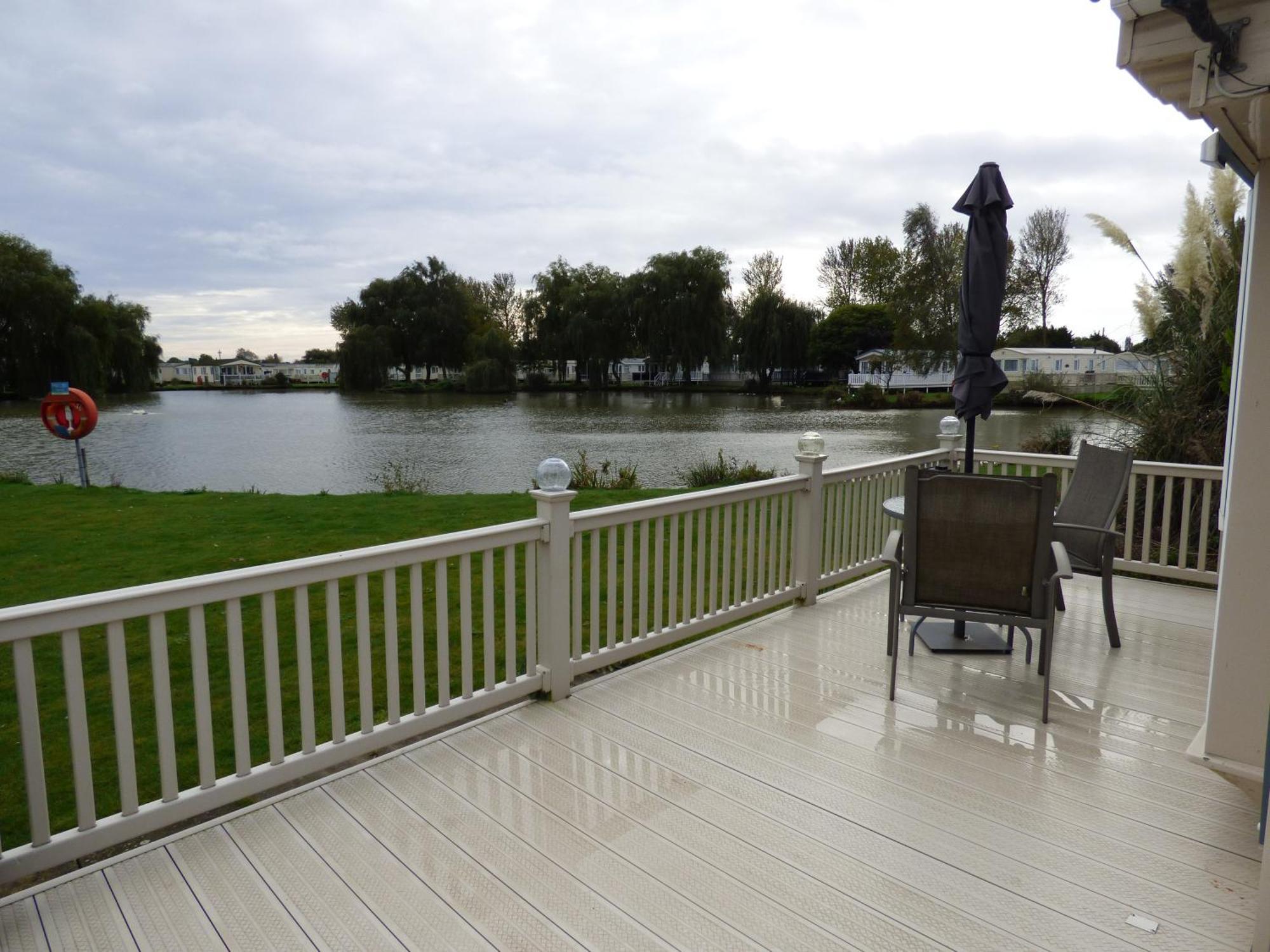 Cedar Lake 58 At Southview Leisure Park Skegness Exterior photo